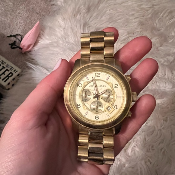 Michael Kors runway watch - Picture 2 of 8